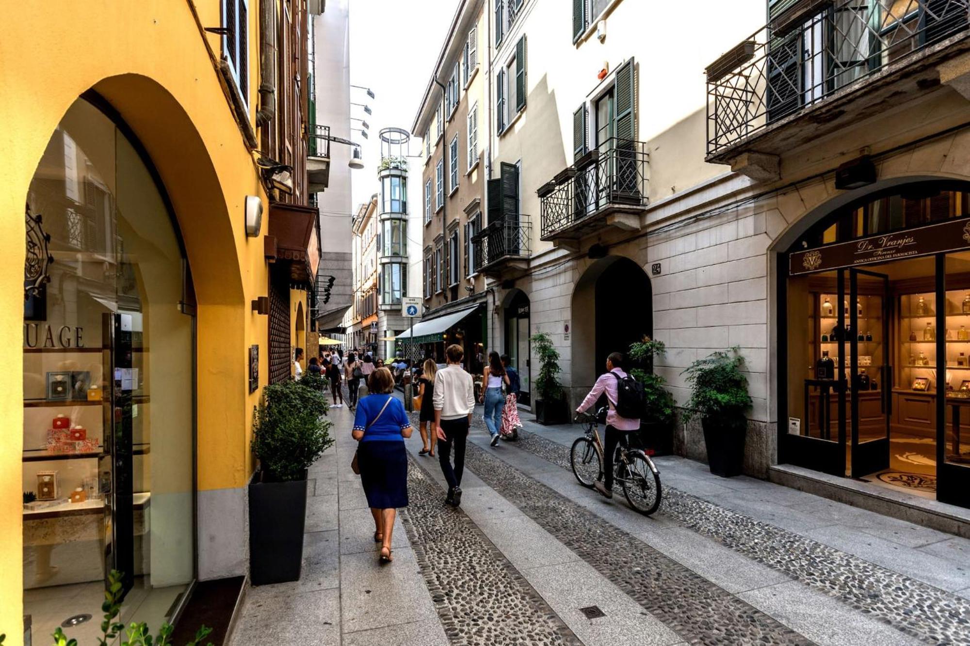 Lovely Apartments In The Hearth Of Brera By Rentopolis Milan Exterior photo